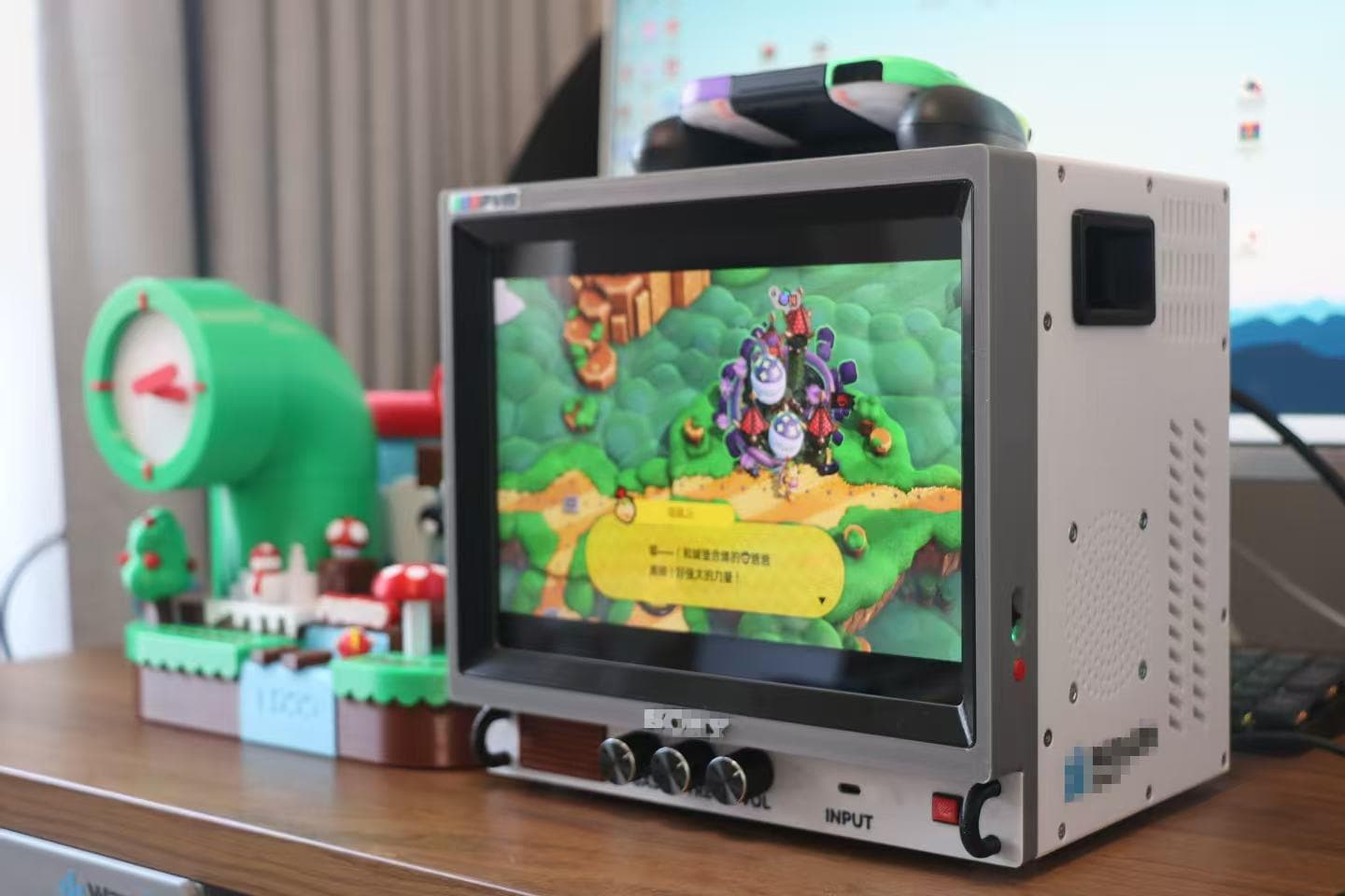 Vintage CRT-Inspired Desktop Monitor | 9.7" 2K Display | Retro Design with Modern Features